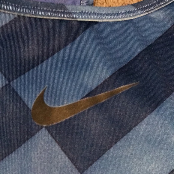 Nike Dri-Fit Sports Bra or Running top - Picture 3 of 5